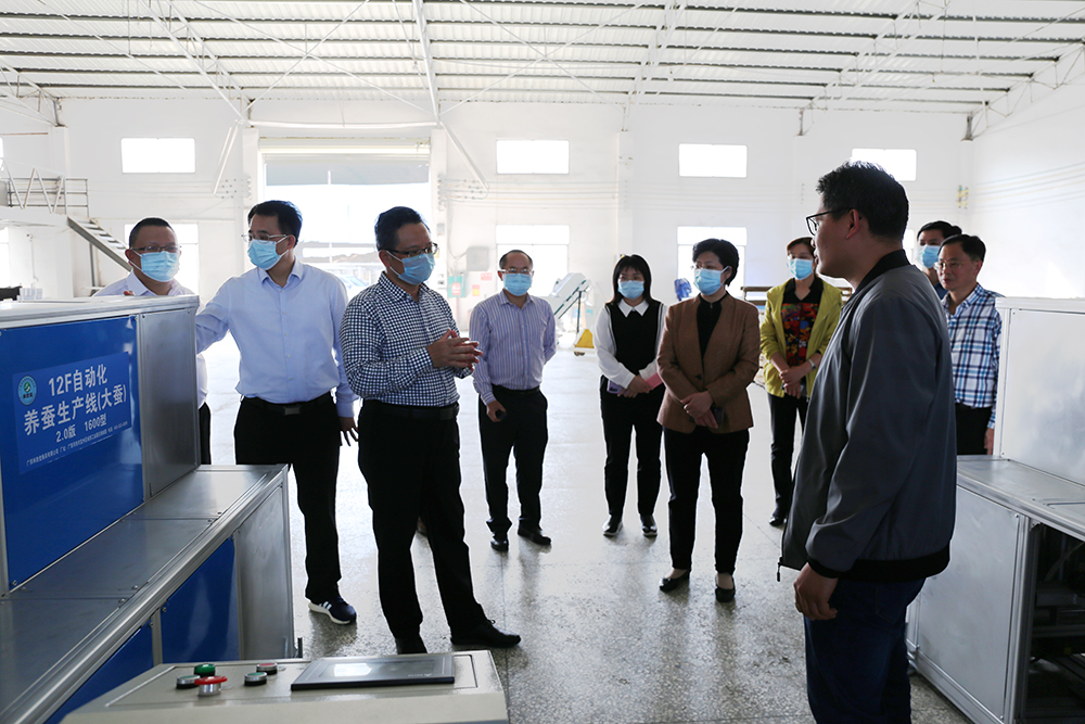 http://nwzimg.wezhan.cn/contents/sitefiles2006/10031570/images/29943414.jpg
